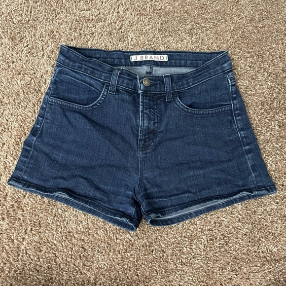 J Brand Dita High Rise Denim Summer Shorts in Luna Dark Wash Size 26 - Picture 2 of 9